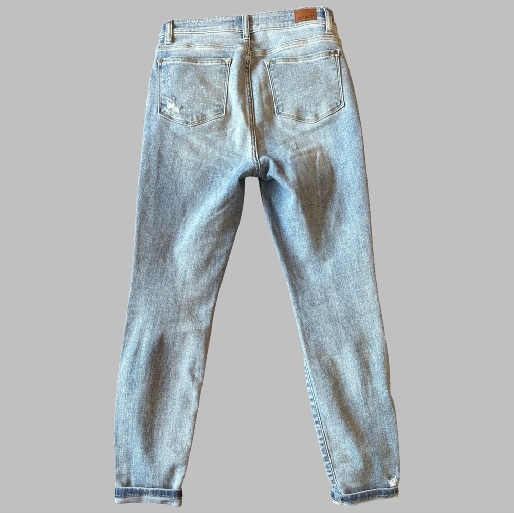 JUDY BLUE Women’s Distressed Skinny Jeans - Picture 2 of 16